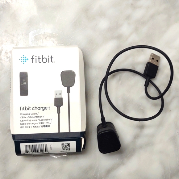 Fitbit Charge 3 Charging Cable - Picture 2 of 6